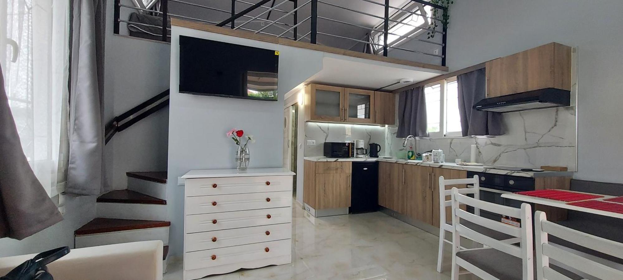 Filio'S Loft Near Airport Villa Artemida  Exterior foto